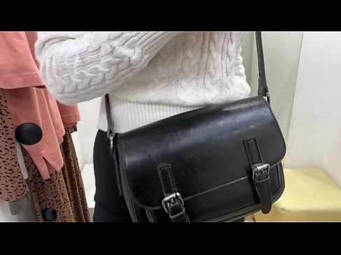 ❤️ 공공 자위 의 젊 bitch feralberry 가 a 도 에 이 피팅 룸 ️❌ 고급 포르노 우리 ️❤